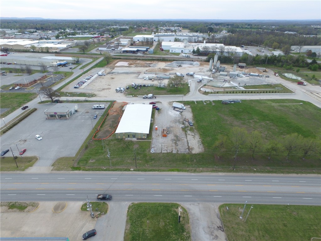 JACOBS SUB-ROGERS - Commercial Lease