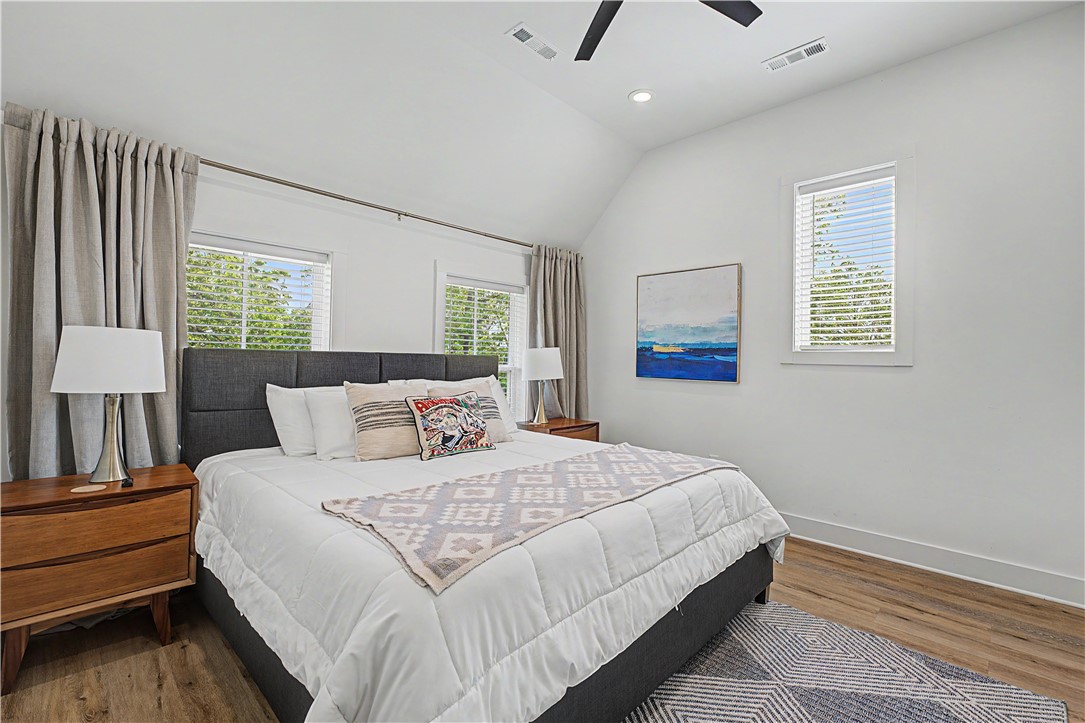 Hill Ave Twnhms Hpr - Residential