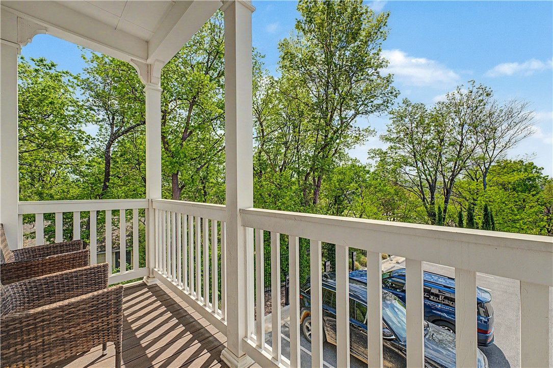 Hill Ave Twnhms Hpr - Residential