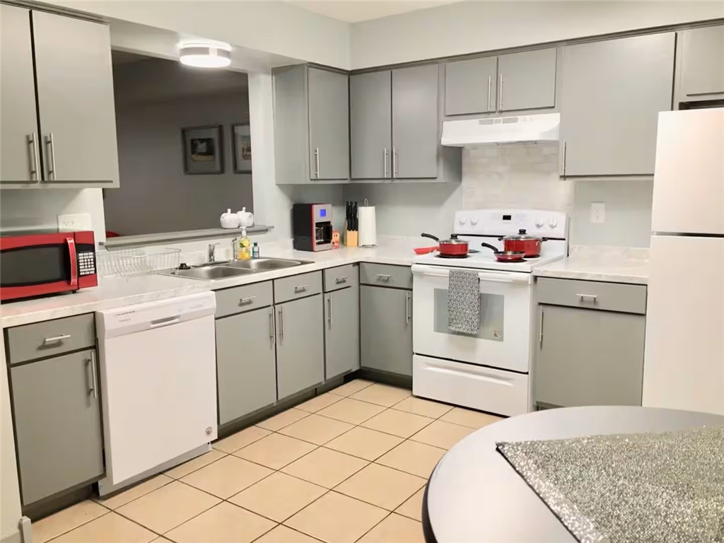 W A Burks Add Bentonville - Residential Lease