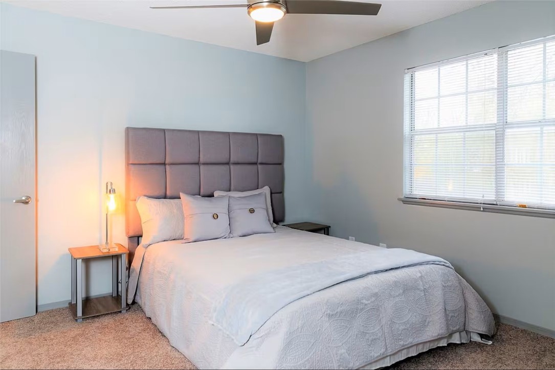 W A Burks Add Bentonville - Residential Lease