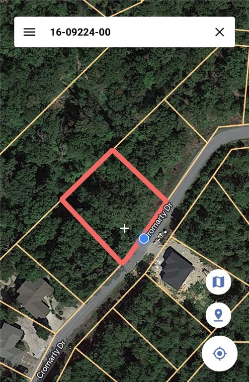 Beautiful lot in Bella Vista, AR. Great location for golf and other outdoor activities.
