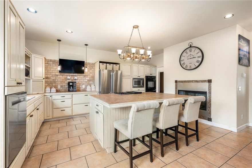 LAKE AREA HOME PRICED TO SELL!! Located in the desirable Beaver Shores lake community, 8211 Chestnut Drive offers space, flexibility, and an exceptional location—just minutes from Beaver Lake, the community boat launch, and downtown Rogers. Situated on an oversized .75-acre lot, this home provides room to spread out both inside and out.
The main level features a spacious kitchen with abundant storage, open to a downstairs living area that stays visually connected—ideal for everyday living and entertaining. A see-through fireplace between the kitchen and dining room creates a warm focal point and enhances the home’s inviting layout. All bedrooms are located upstairs, along with a large bonus room that serves as a second living area, media room, or flexible space to fit your needs.
Priced below market value, this home presents an excellent opportunity for a primary residence, weekend lake retreat, or investment in one of the area’s most popular lake communities.