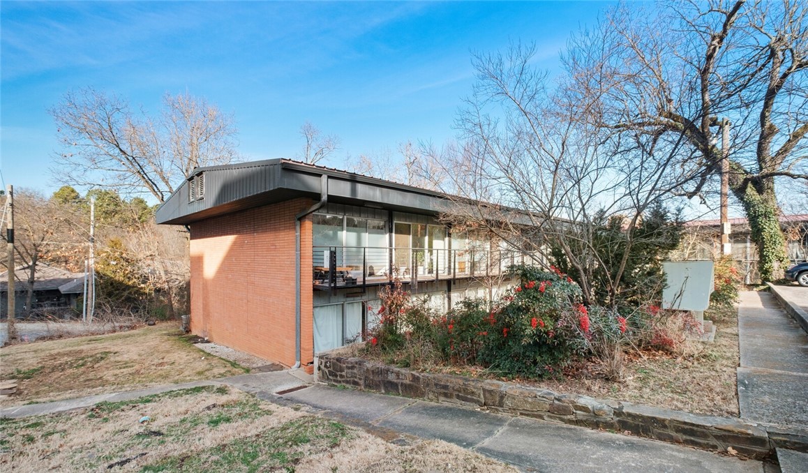 Putmans Add - Residential Lease