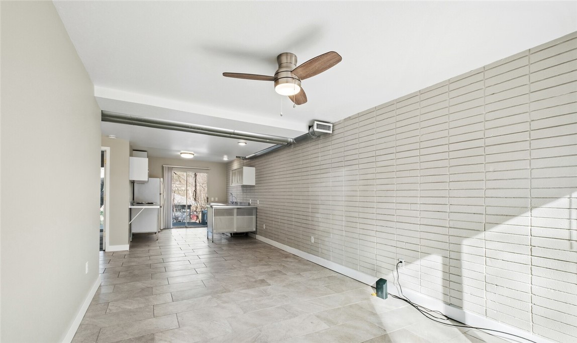Putmans Add - Residential Lease