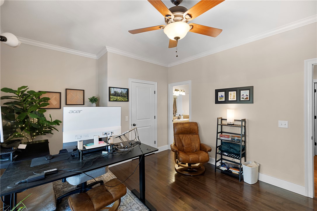 ROCK WALL HEIGHTS - Residential