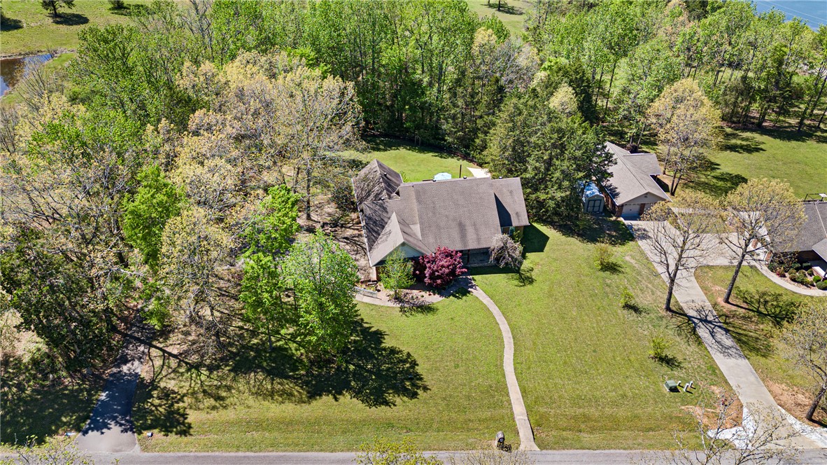 ROCK WALL HEIGHTS - Residential