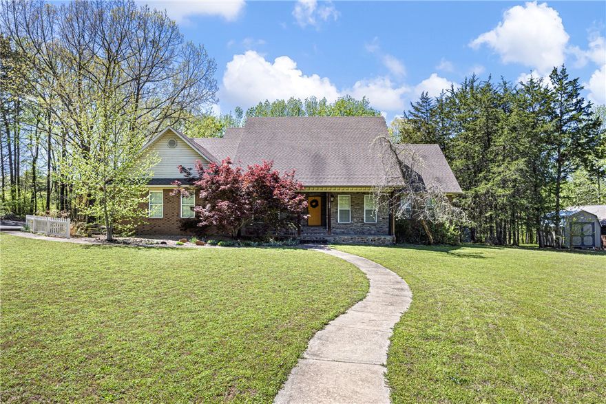 Located in Rockwall Heights across the street from Lake Ludwig, this property offers privacy, space, and natural beauty. Soaring 9+ foot ceilings create an open feel, and the spacious kitchen provides plenty of room for cooking and gathering. Each bedroom includes its own private bathroom, and a bonus room offers flexibility for an office or second living area
On 1.35 acres with trees and includes a gentle creek and fully fenced yard. Enjoy the large back deck overlooking the property and an above-ground saltwater pool. Hardwood and tile flooring add timeless appeal, while a high-efficiency Trane heat pump and added insulation improve comfort. The three-car garage provides ample space for vehicles, storage, or hobbies.