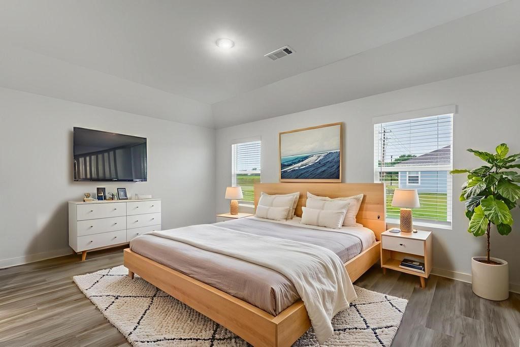Applewood Estates - Residential Lease