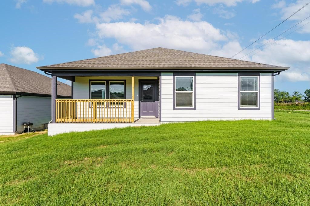Applewood Estates - Residential Lease