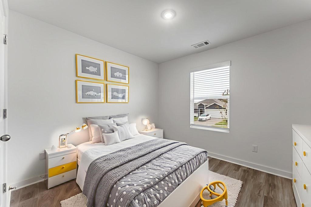 Applewood Estates - Residential Lease