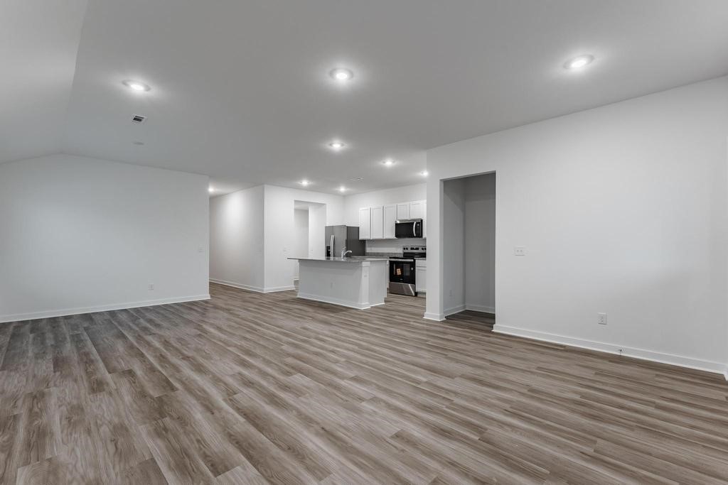 Applewood Estates - Residential Lease