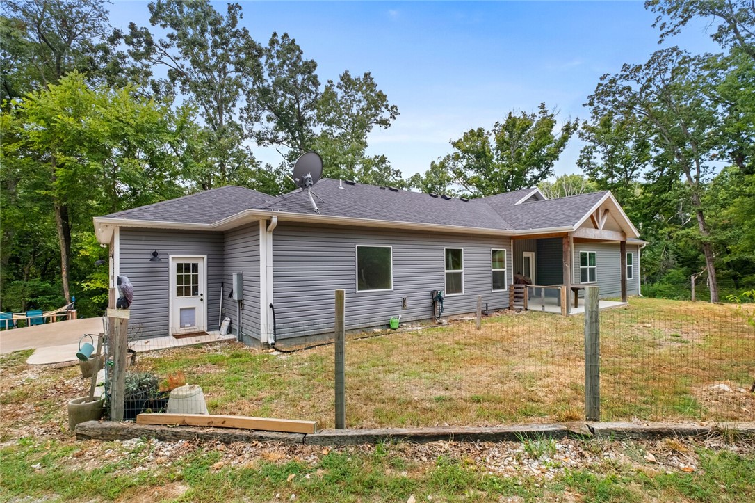 26-20-33-RURAL - Residential