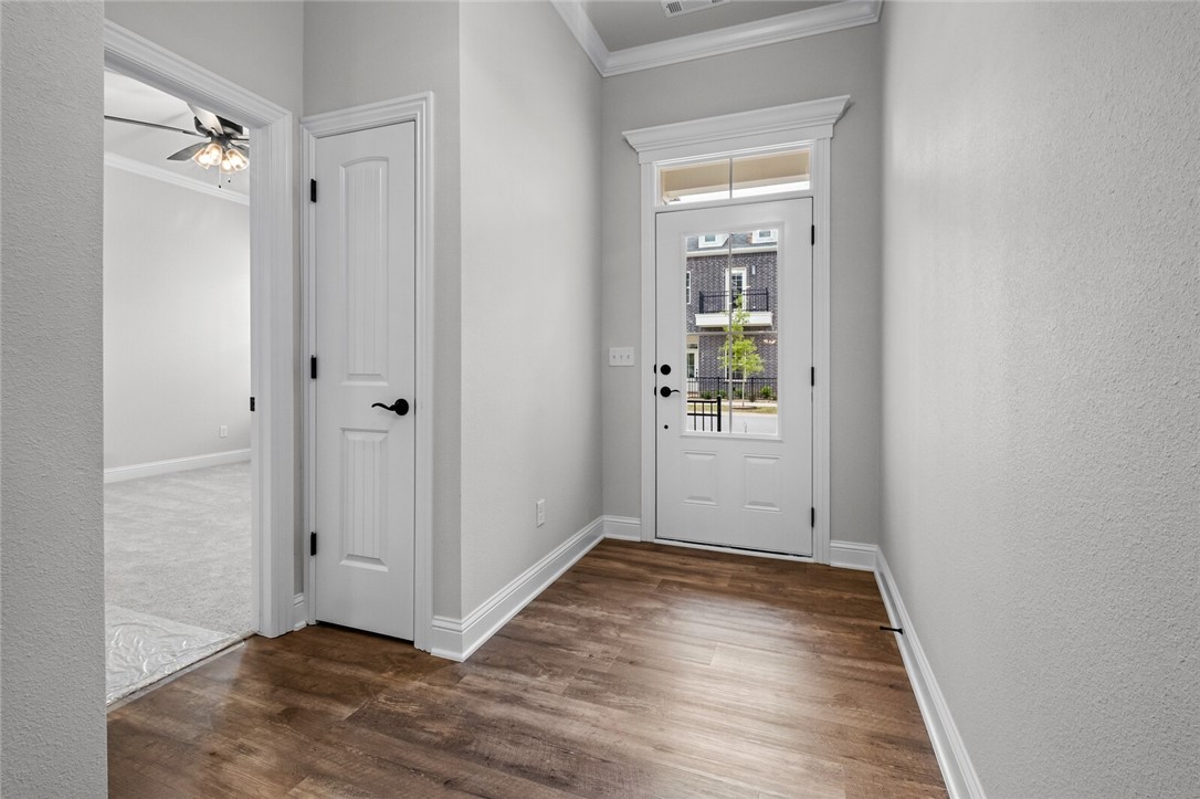 Glen Arbor Sub Bentonville - Residential Lease