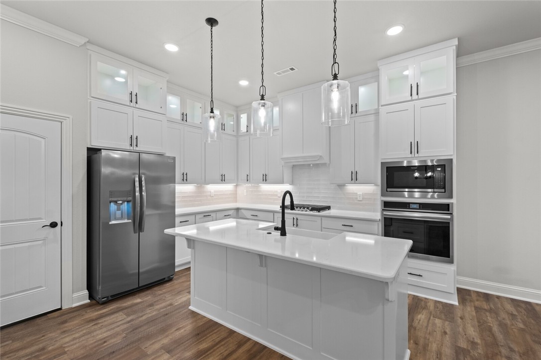 Glen Arbor Sub Bentonville - Residential Lease