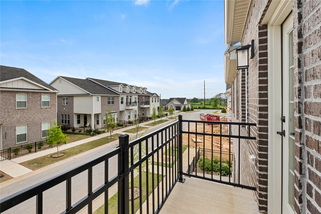 Glen Arbor Sub Bentonville - Residential Lease
