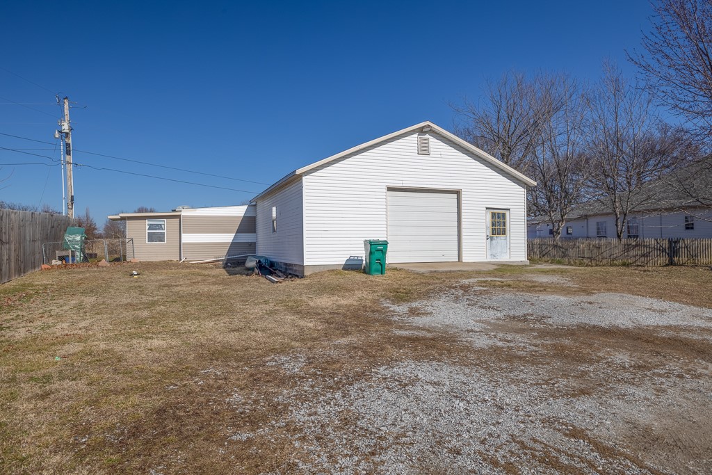 n/a - Residential Lease