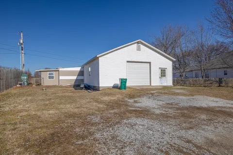 MLS: 1305335