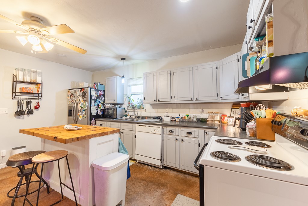 n/a - Residential Lease