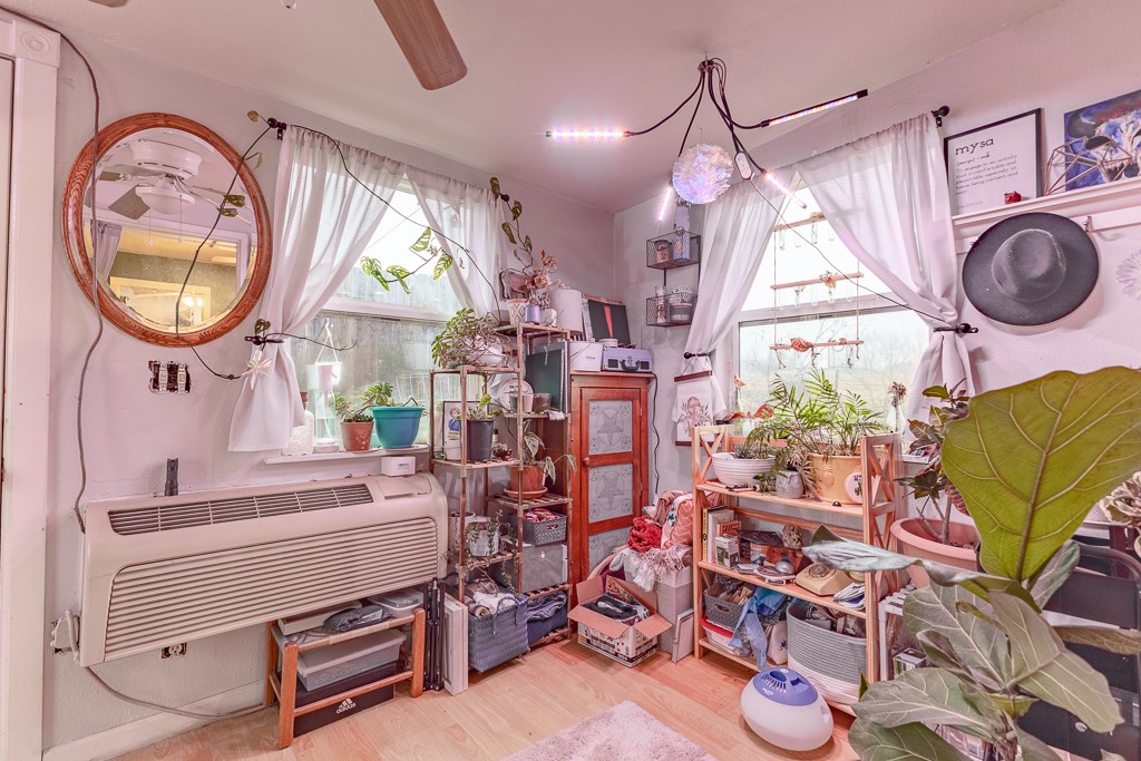 n/a - Residential Lease