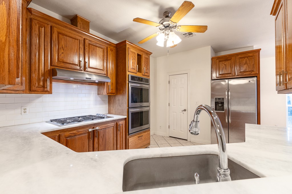 n/a - Residential Lease