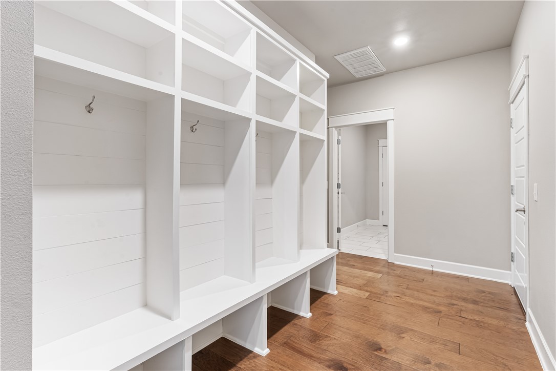 Copper Ridge Sub Little Flock - Residential