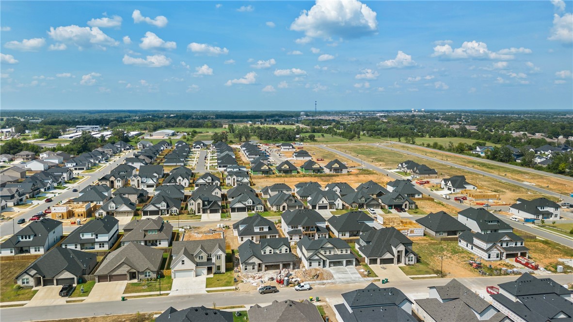 Silver Leaf Estates Ph I Centerton - Residential