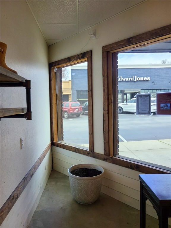 Gravette Orig Gravette - Commercial Lease