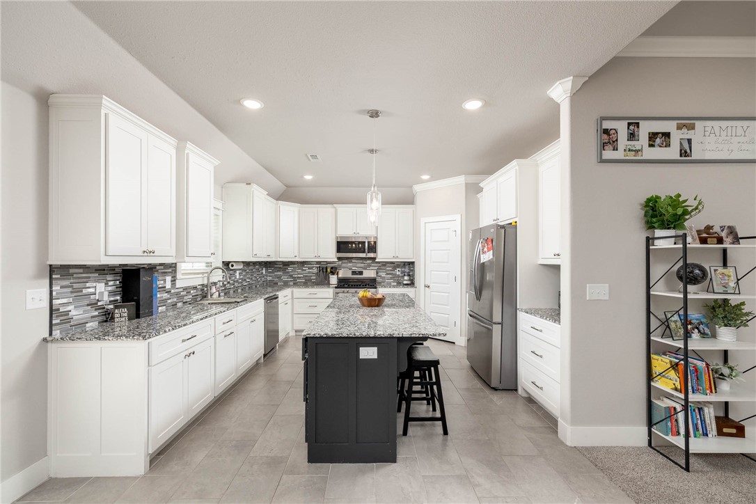 Hickory Meadows Sub Ph 2 - Residential