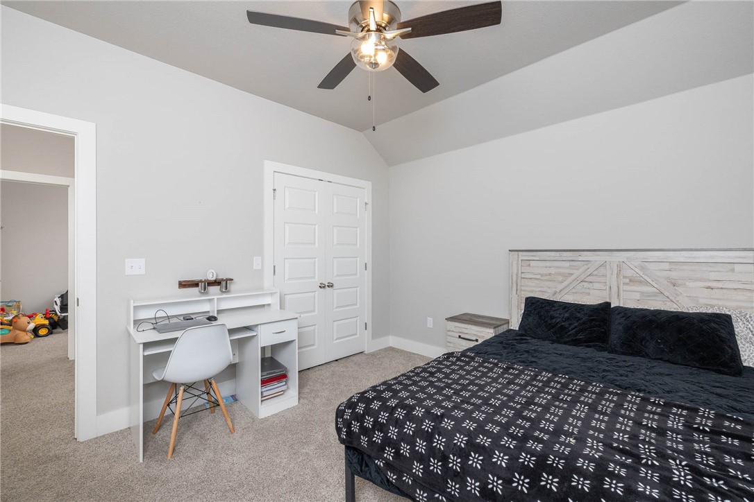 Hickory Meadows Sub Ph 2 - Residential