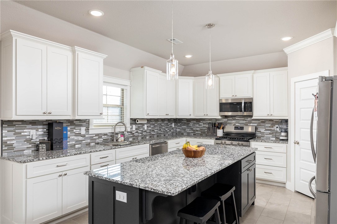 Hickory Meadows Sub Ph 2 - Residential