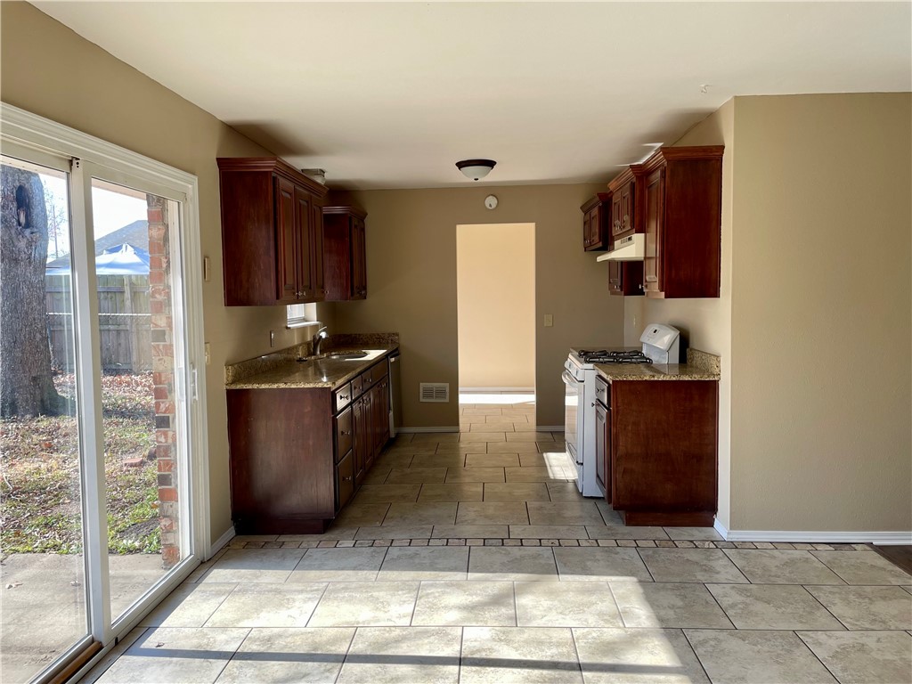 West Emma Gardens Addition - Residential