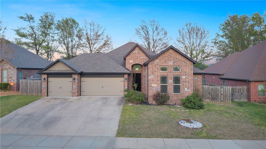 Ideally located near Downtown Bentonville, the brand new Walmart HQ, and the Razorback Greenway, this beautifully maintained home offers comfort, efficiency, and convenience in one of the area’s most desirable locations. Located in the College Place subdivision, this one-level home features fresh interior paint and newer carpet (just 1 year old), creating a clean, updated feel throughout. Enjoy cozy evenings by the indoor gas fireplace or entertain year-round with an additional outdoor gas fireplace. With 4 bedrooms and 2.5 bathrooms, the layout offers both function and flow, plus a primary closet you have to see to believe. Designed with energy efficiency in mind, the home includes 29 solar panels and double attic insulation for added comfort and savings. A transferable 12-year home warranty conveys at closing, offering peace of mind. Don’t miss your chance to own in this prime Bentonville location—join us Sunday, 4/12, from 2–4PM or schedule your private tour today.