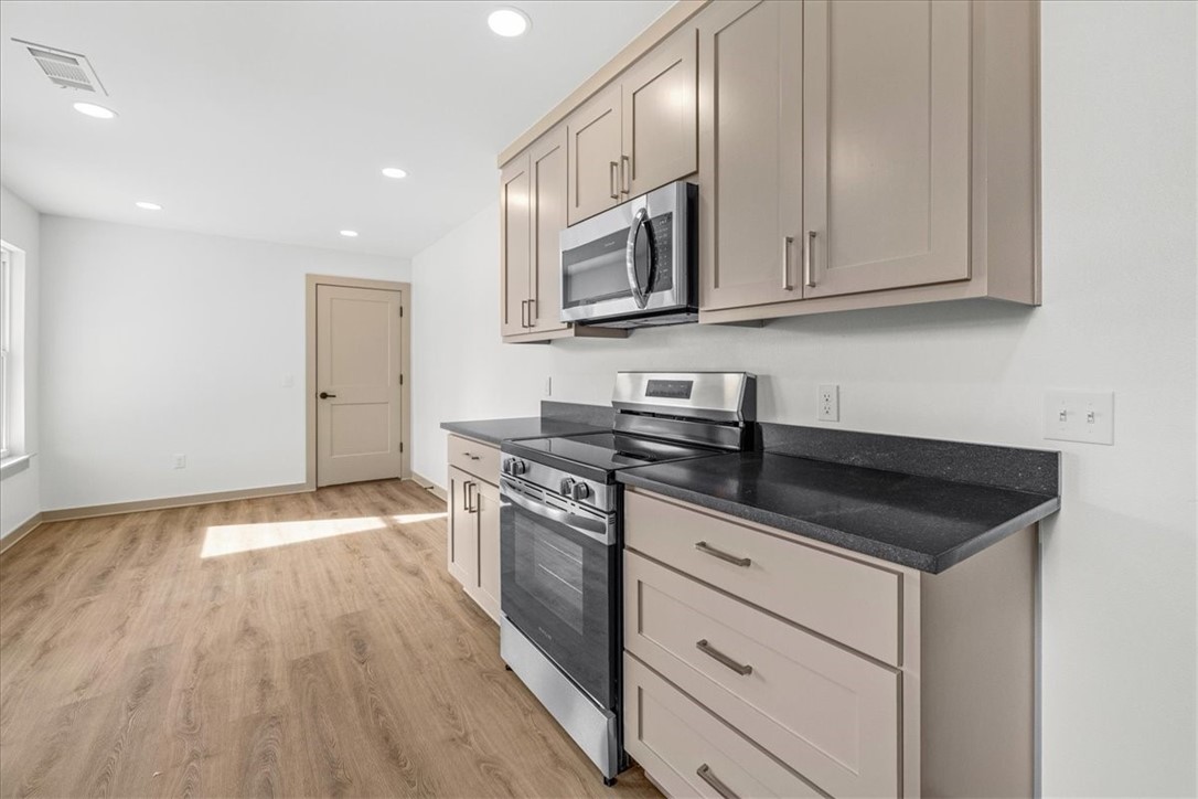 Hollybrooke Estates Ph Ii - Residential