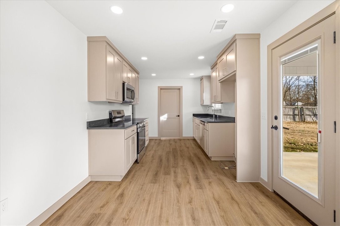 Hollybrooke Estates Ph Ii - Residential