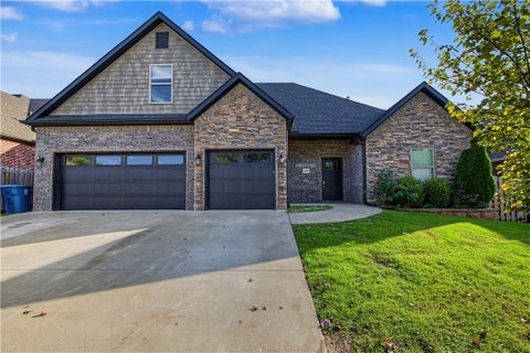 Photo of 4405 SW Plumley Avenue, Bentonville, AR 72713 (MLS # 1365387)