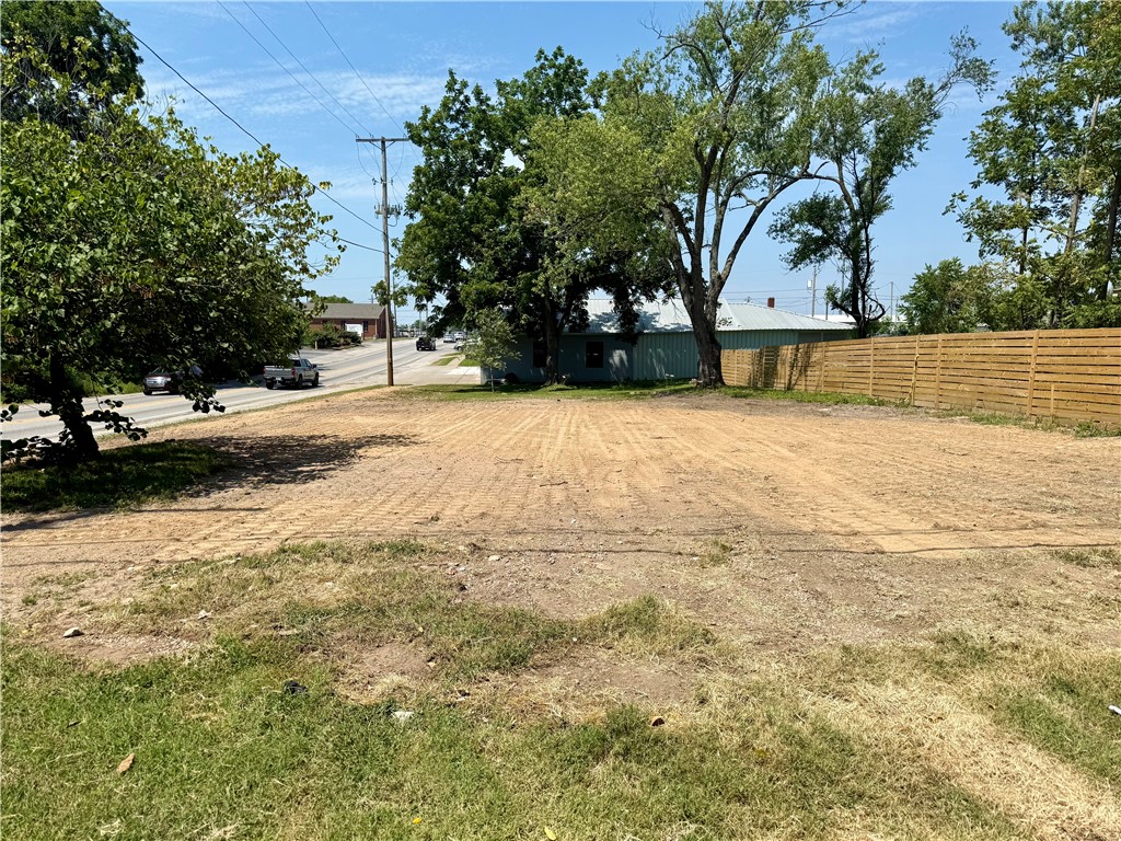 Prime Downtown Rogers Development Opportunity – 321 Locust Street
Located in the heart of thriving Downtown Rogers, this corner, cleared lot offers endless potential for your next project. Zoned T4.2, it supports a variety of uses including mixed-use, multi-family, and commercial—making it ideal for retail, residential, office, or a combination of all three.
With all utilities already on site and a 9,000 daily traffic count, this high-visibility location is poised for growth. Future city plans include a nearby roundabout and a direct connection to the Razorback Greenway, enhancing accessibility and appeal. Situated just steps from shopping, dining, and entertainment, 321 Locust is a rare opportunity to invest in one of Northwest Arkansas’s most vibrant and walkable communities.
Property Highlights:
Corner lot in Downtown Rogers
Zoned T4.2 – mixed-use, multi-family, commercial
9,000 vehicles per day traffic count
All utilities on site
Future roundabout & Razorback Greenway connection nearby