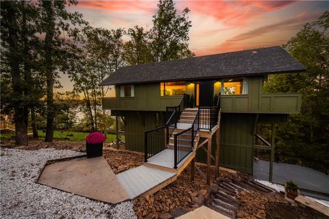 Photo of 8485 Cedar Terrace, Rogers, AR 72756 (MLS # 1326028)