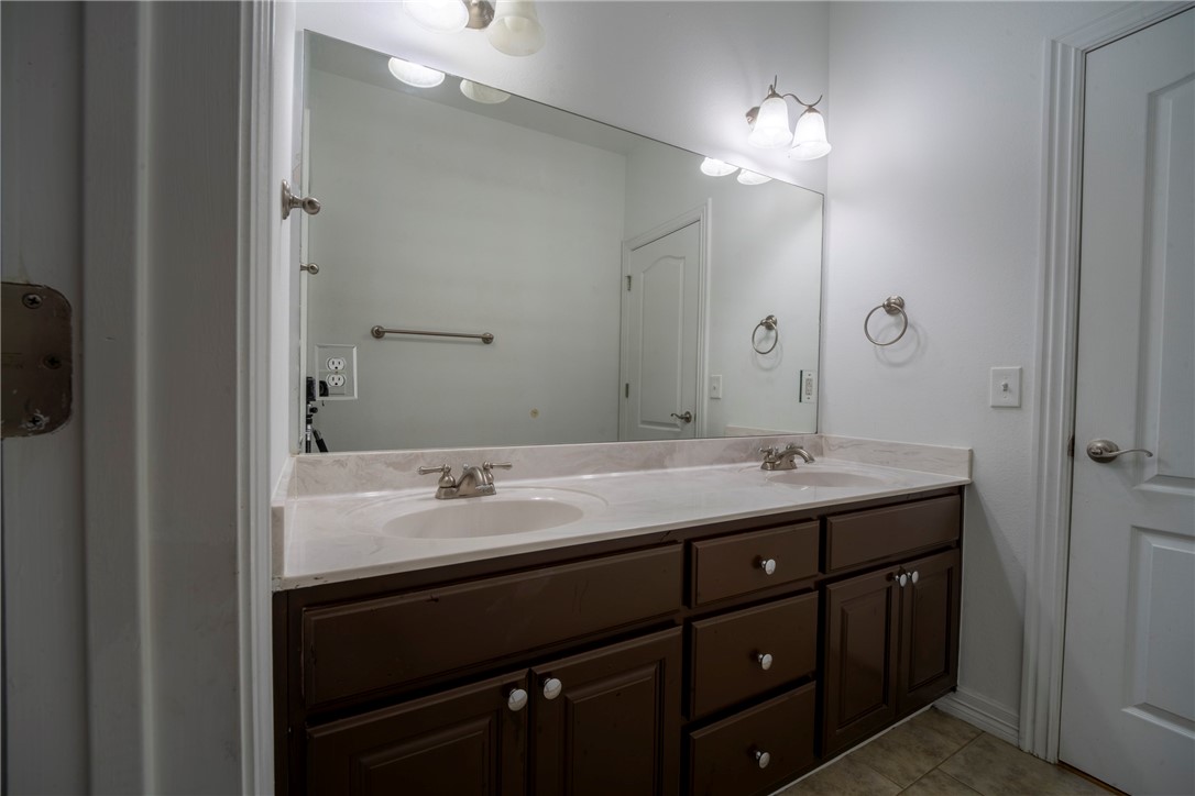 Brighton Heights Sub Bentonville - Residential Lease