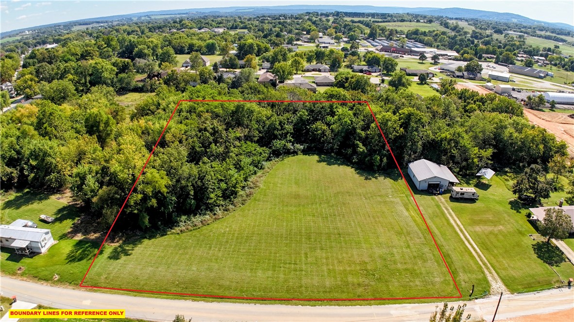 Lincoln Outlots - Land