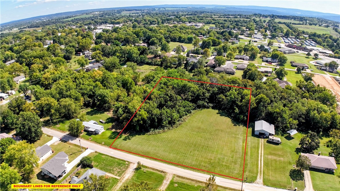 Lincoln Outlots - Land