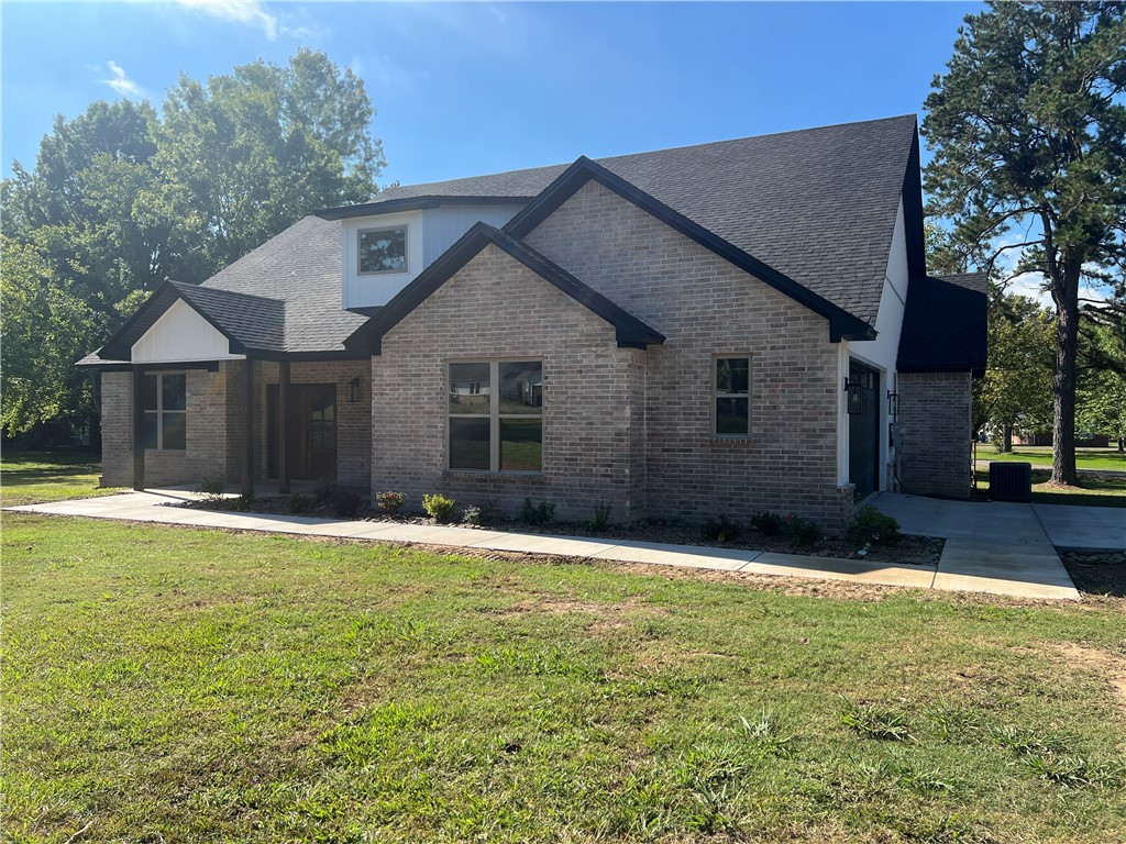 Mary Manor - Residential