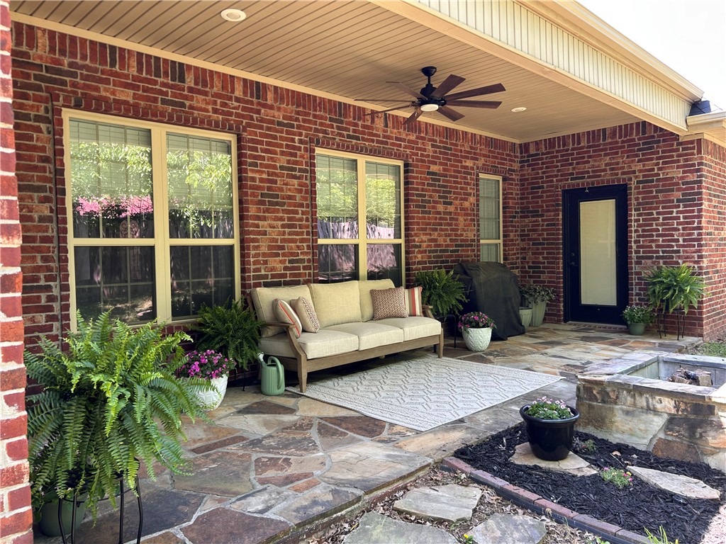 The Falls - Residential