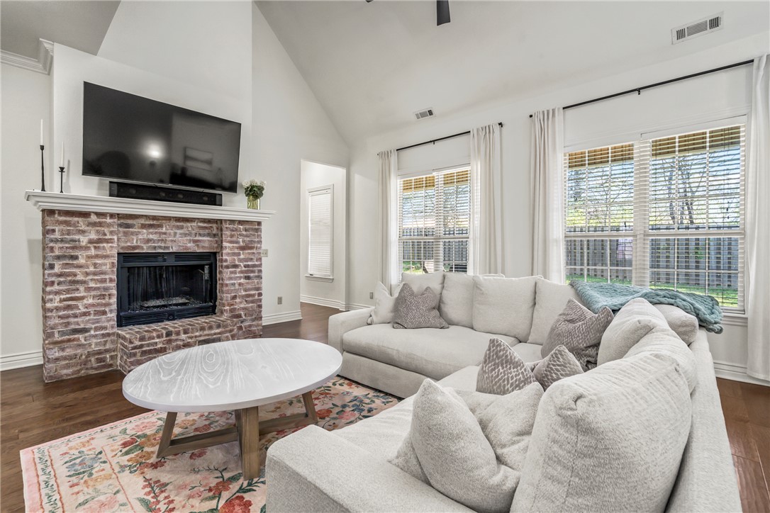 The Falls - Residential