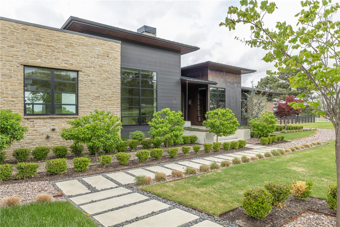 4631 Bridgewater Lane