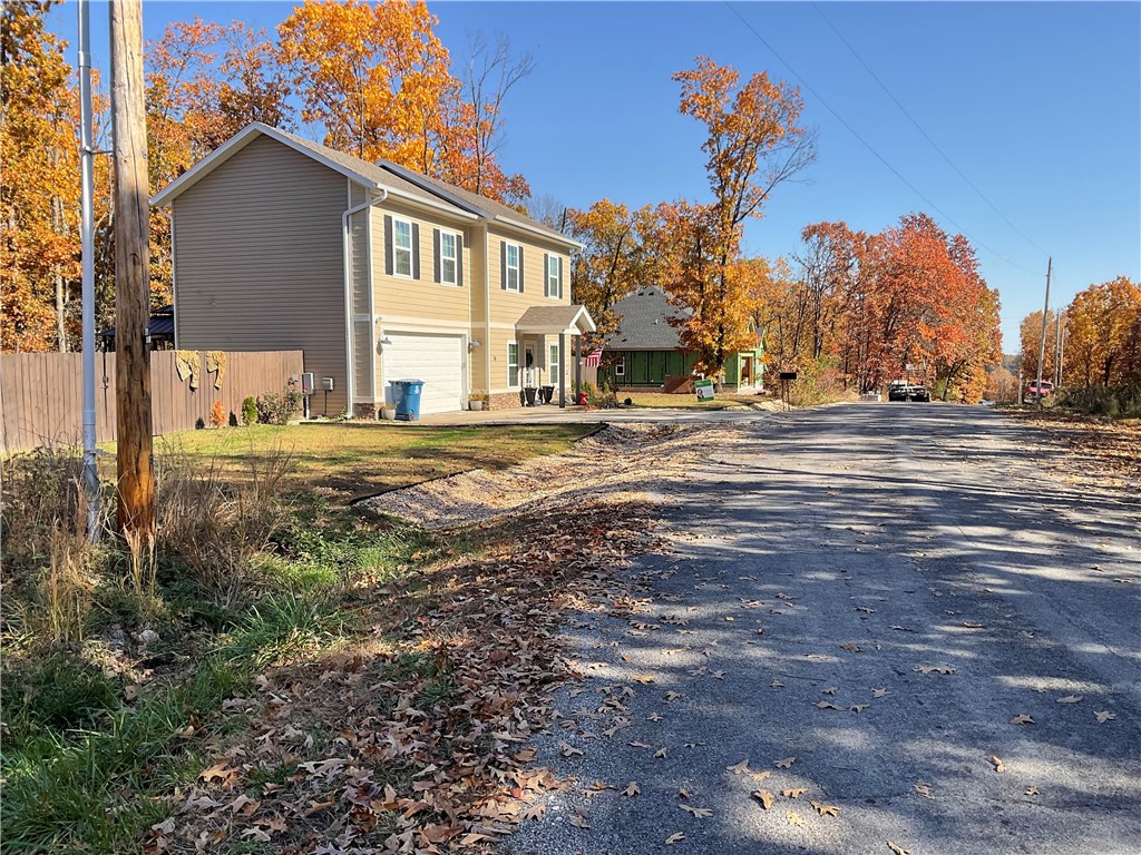 Kinloch Sub Bvv - Land