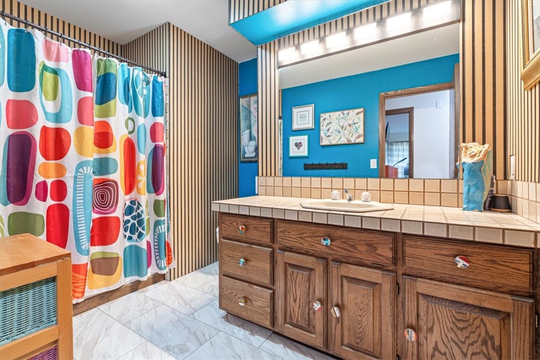 Lands End Sub Bvv - Residential