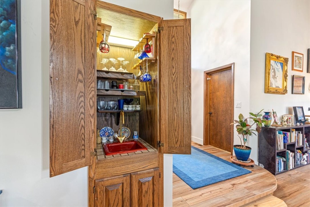 Lands End Sub Bvv - Residential