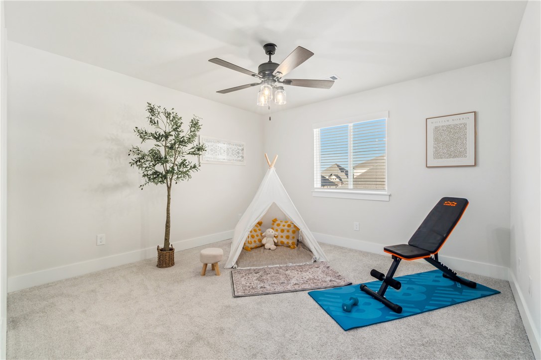 ARLINGTON SUB PH 2-PEA RIDGE - Residential