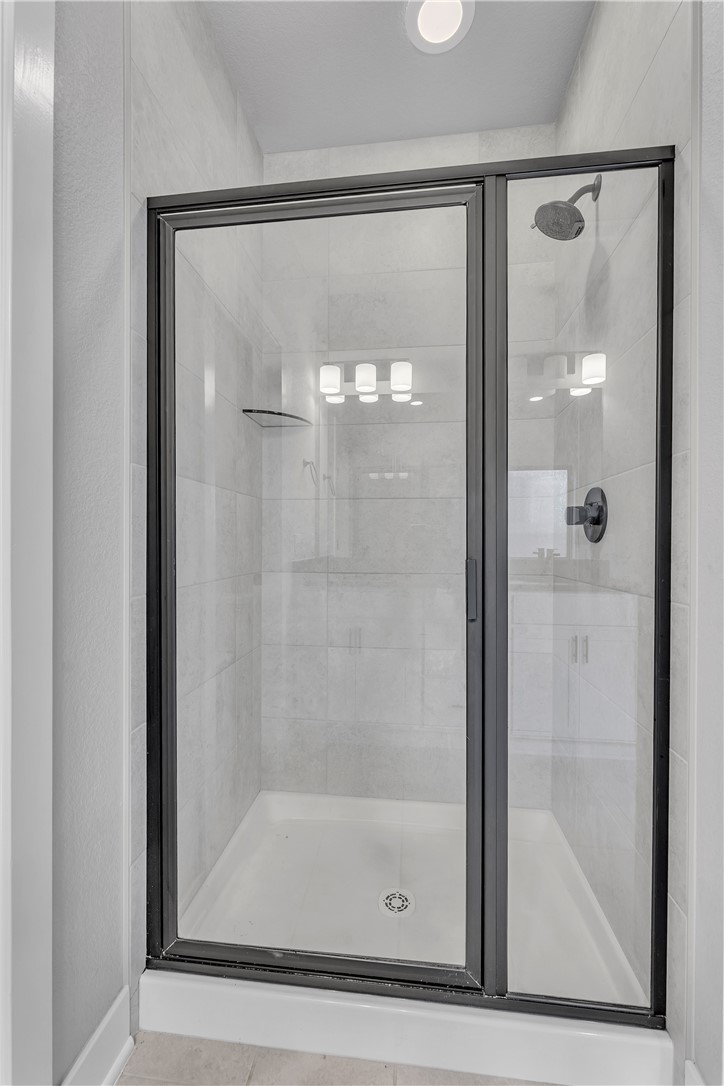 Grove Ph Iii, The Rogers - Residential